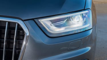 Audi Q3 Mk1 - headlight