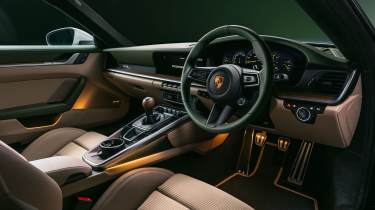 Porsche 911 GT3 Earls Court 51 Edition - dash