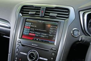 Ford Mondeo - infotainment screen