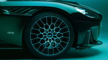 Aston Martin DBS 770 Ultimate - front wheel