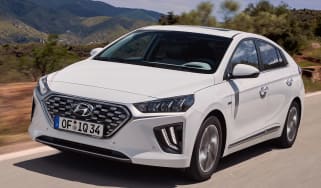 Hyundai Ioniq Hybrid - front