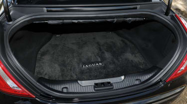Jaguar XJ Ultimate boot