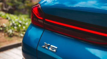 BMW X6 facelift - rear badge