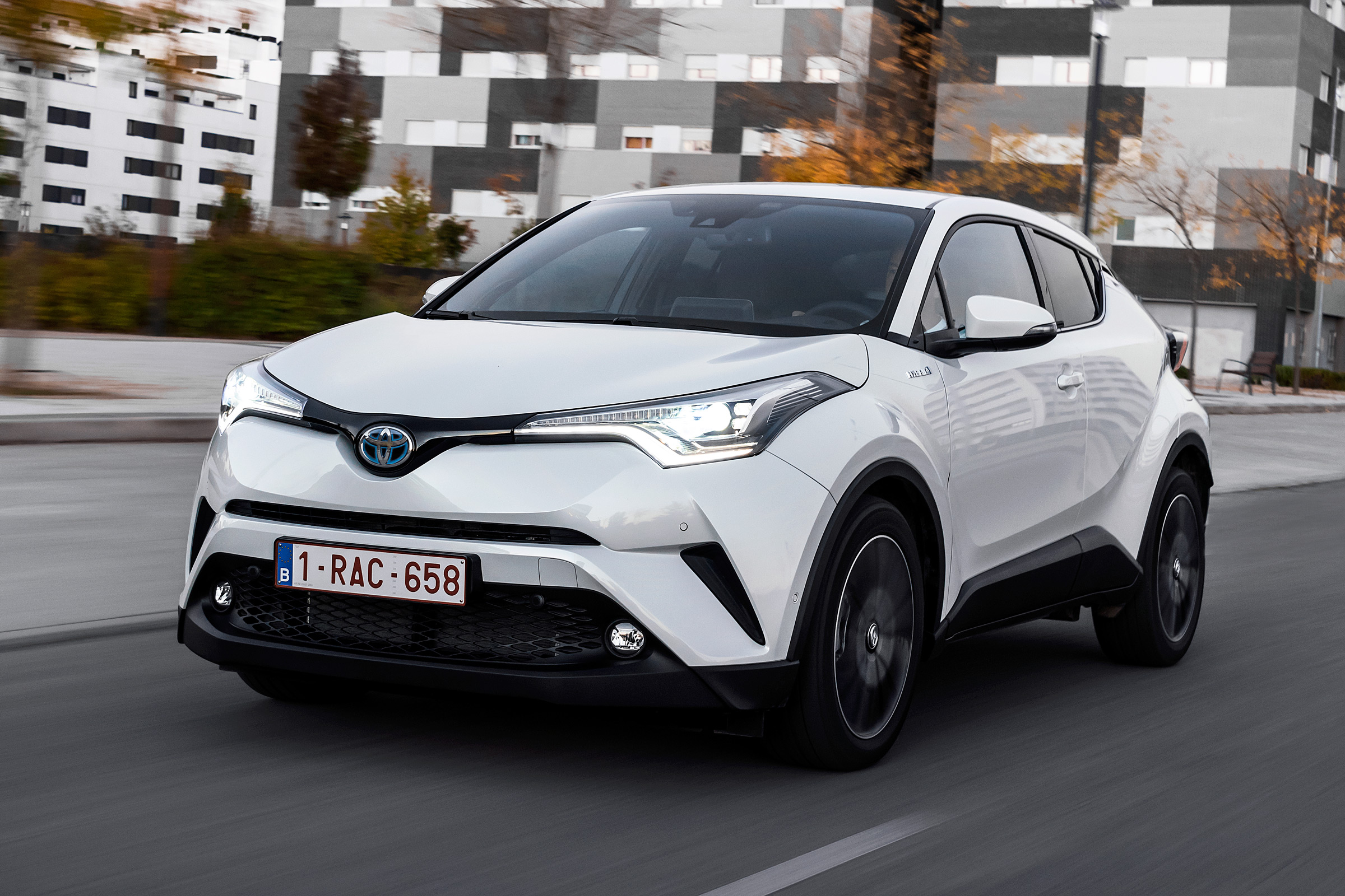 New Toyota C-HR Hybrid 2016 review