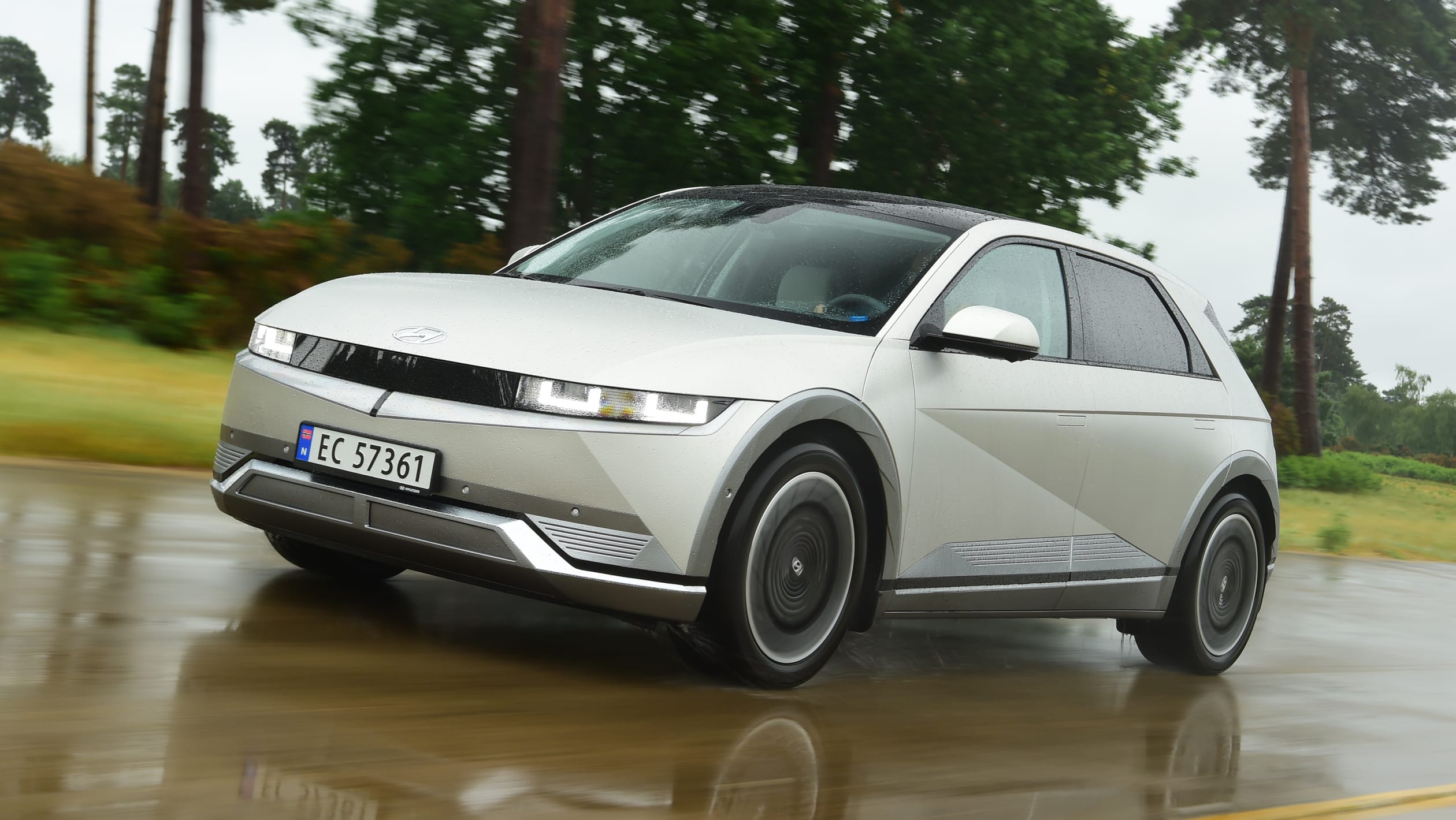 Ioniq%205%20vs%20VW%20ID4%20vs%20Mustang%20Mach%20E-38.jpg