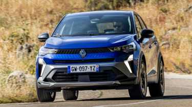 Renault Captur facelift - front cornering