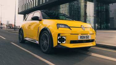 Renault 5 - front tracking