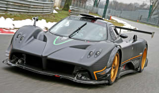 Zonda R