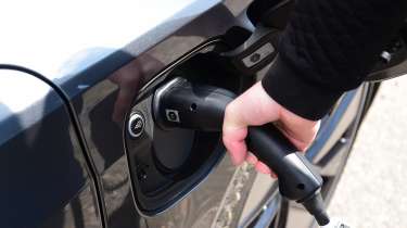 Used Audi e-tron GT - charging