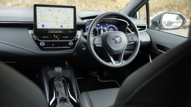 Toyota Corolla Touring Sports - interior