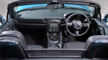 Mazda MX-5 Sport Graphite interior