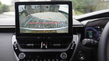 Toyota Corolla Touring Sports - rear-view camera