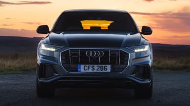 Audi Q8 - front