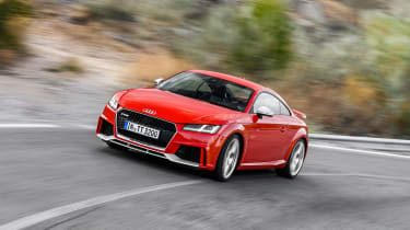 Audi TT RS - front tracking