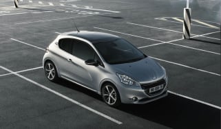 Peugeot 208 front static