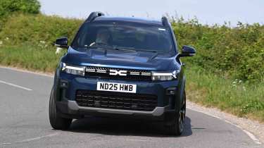 Dacia Bigster - front cornering, right