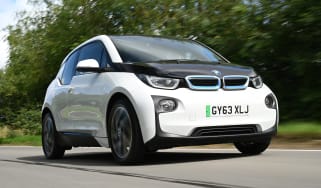 BMW i3 - front tracking