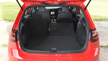 Volkswagen Golf GTI - boot