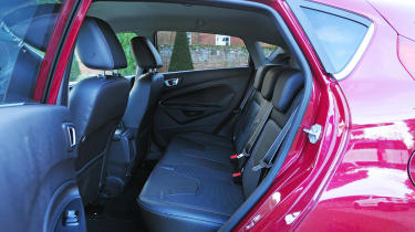 Ford Fiesta automatic 2014 seats