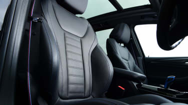 BMW iX3 M Sport Pro - front seats