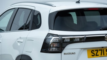 Suzuki S-Cross - rear light