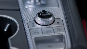 Genesis G70 Shooting Brake - interior detail