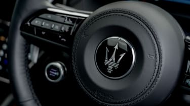Maserati Grecale Trofeo - steering wheel