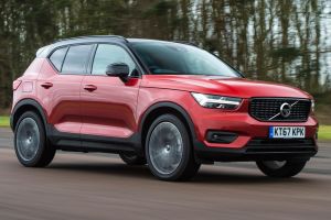 Volvo XC40 front tracking