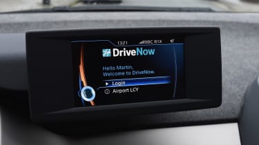 Ultimate guide to car sharing - DriveNow BMW i3 screen