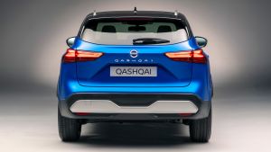 Nissan Qashqai - full rear