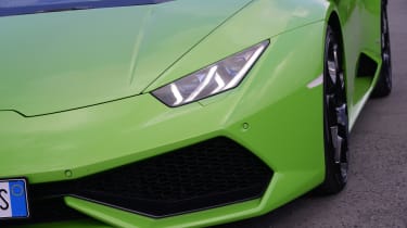 Lamborghini Huracan Spyder UK - front detail