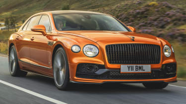 Bentley Flying Spur Speed - front tracking