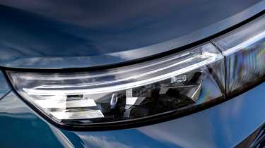 Vauxhall Grandland Hybrid - front light