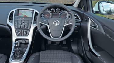 Vauxhall Astra GTC interior