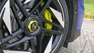 Abarth 600e Scorpionissima - wheel