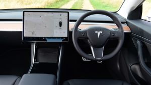 Tesla%20Model%203%202020%20UK-14.jpg