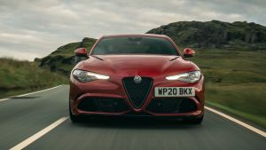 Alfa%20Romeo%20Giulia%20Quadrifoglio%202020%20-24.jpg