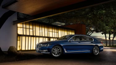 BMW 7 Series THE NEXT 100 YEARS - front three quarter