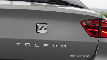 SEAT Toledo badge