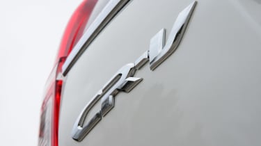 Honda CR-V Mk4 - badge 