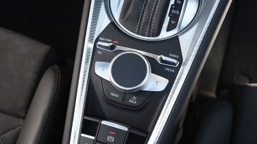 Audi TT RS Roadster - MMI control