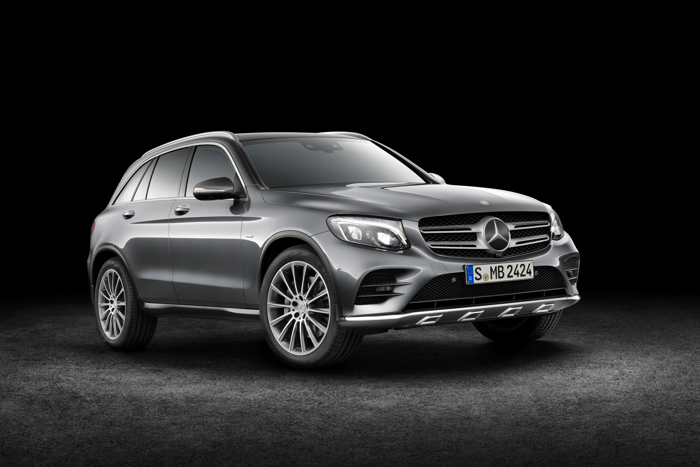 New Mercedes GLC takes aim at BMW X3 & Audi Q5  Auto Express