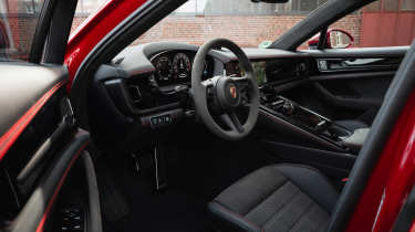 Porsche Panamera GTS - cabin