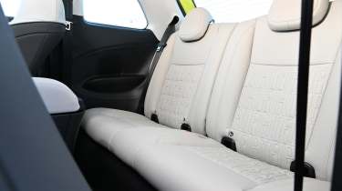 Fiat 500e - rear seats