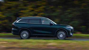 New Chery Tiggo 9 2025 UK review - panning