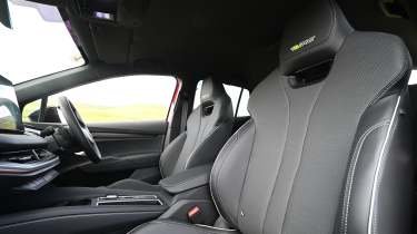 Skoda Enyaq vRS - front seats