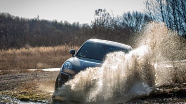Porsche Macan mud