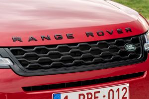 Range Rover Evoque grille