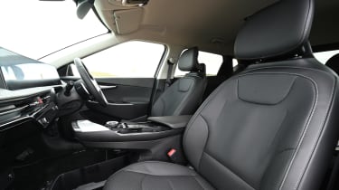 Kia EV6 Horizon - front seats