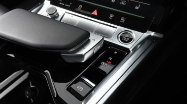 Audi e-tron Sportback - control